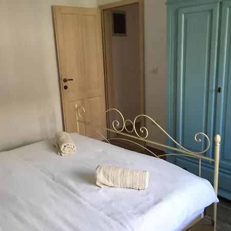 Gemuetliche In Stoja Mit Moebliertem Balkon Apartment *
